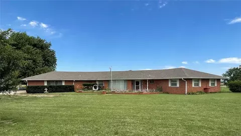 13142 County Road 1140, Lookeba, OK 73053