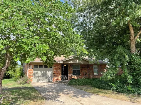 309 Liza Ln, Tecumseh, OK 74873