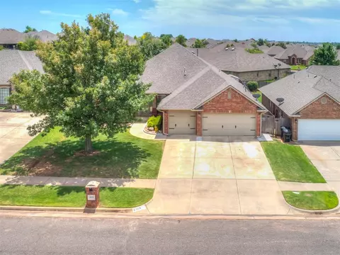 2624 SE 5th St, Moore, OK 73160 photo 45