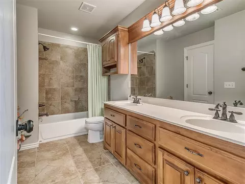 2624 SE 5th St, Moore, OK 73160 photo 37