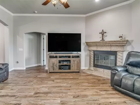 2624 SE 5th St, Moore, OK 73160 photo 13