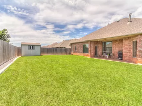 2624 SE 5th St, Moore, OK 73160 photo 42