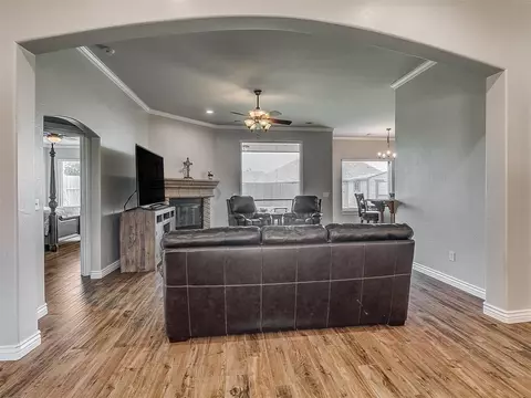 2624 SE 5th St, Moore, OK 73160 photo 8