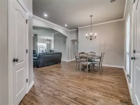 2624 SE 5th St, Moore, OK 73160 photo 6
