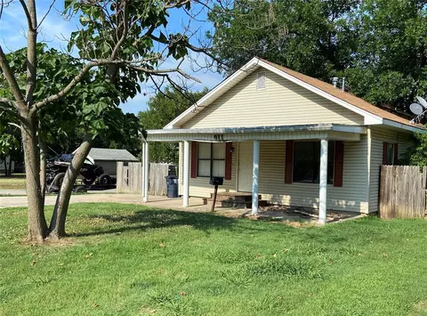 911 N Mckinley Ave, Shawnee, OK 74801