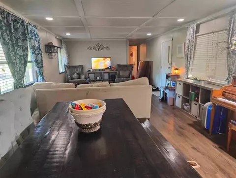 4800 Apache Trl, Guthrie, OK 73044