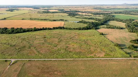 E Cr 1430 Road, Apache, OK 73006 photo 7