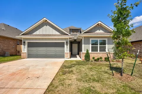 16217 Brenton Hills Ave, Edmond, OK 73013