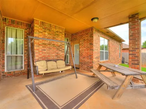 1114 Jacob Dr, Moore, OK 73160 photo 42