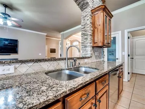 1114 Jacob Dr, Moore, OK 73160 photo 16