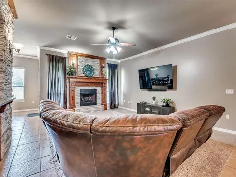 1114 Jacob Dr, Moore, OK 73160 photo 9