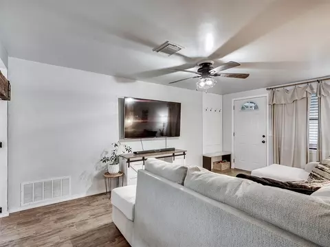 1408 NE 5th St, Moore, OK 73160 photo 10
