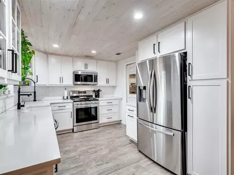 1408 NE 5th St, Moore, OK 73160 photo 6