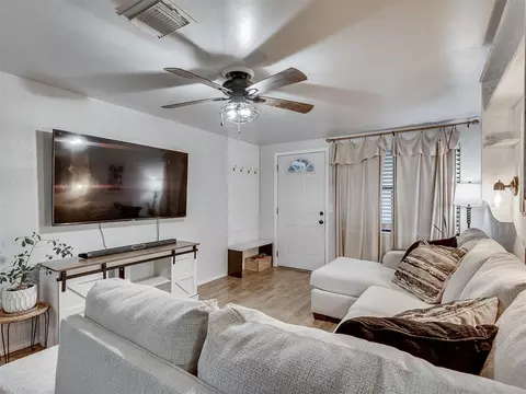 1408 NE 5th St, Moore, OK 73160 photo 9