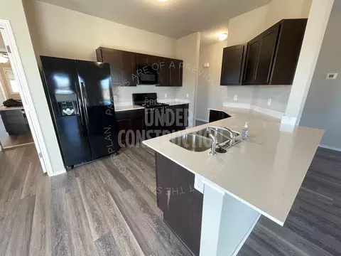 9500 Laredo Ln, Yukon, OK 73099 photo 5