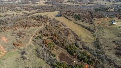 5500 S Hiwassee Rd, Choctaw, OK 73020