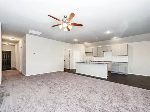 9508 Laredo Ln, Yukon, OK 73099 photo 11