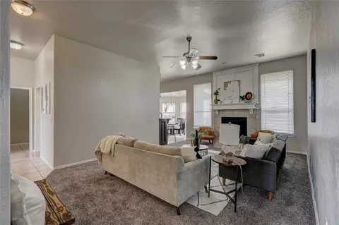 3305 SE 33rd St, Moore, OK 73165 photo 8