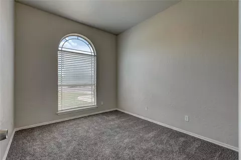 3305 SE 33rd St, Moore, OK 73165 photo 29
