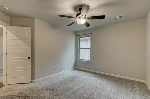 520 Side Track Dr, Yukon, OK 73099 photo 30