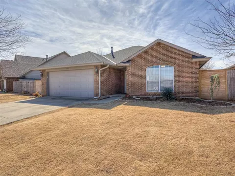 1900 NW 176th St, Edmond, OK 73012