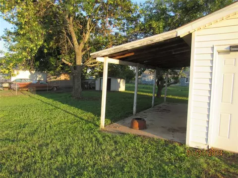 622 E Main St, Stroud, OK 74079 photo 41