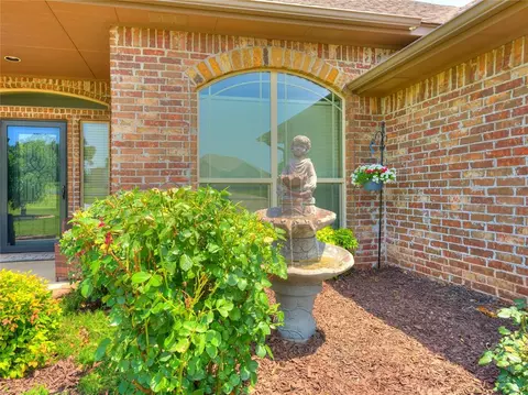 2380 County Road 1201, Tuttle, OK 73089 photo 4