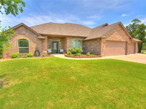 2380 County Road 1201, Tuttle, OK 73089