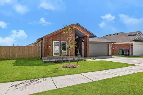 8600 Ricard Dr, Oklahoma City, OK 73135