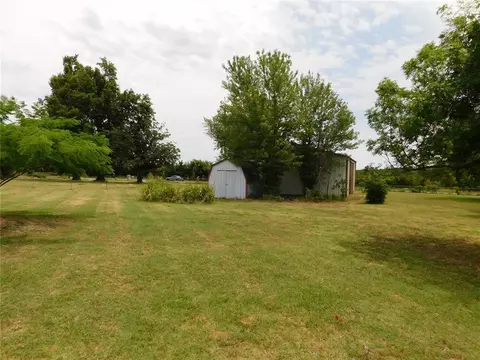 745 S Dobbs Rd, Harrah, OK 73045 photo 32