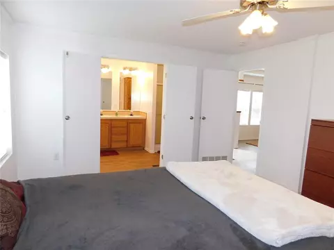745 S Dobbs Rd, Harrah, OK 73045 photo 22