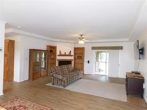 745 S Dobbs Rd, Harrah, OK 73045 photo 6