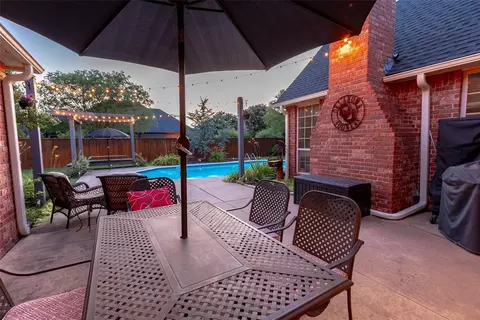 700 Trisha Ln, Norman, OK 73072