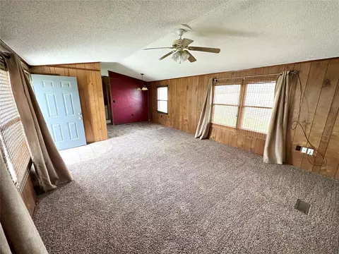 23608 Beach Haven Dr, Granite, OK 73547 photo 4