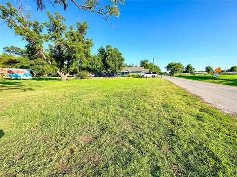 600 Cloud St, Minco, OK 73059 photo 6
