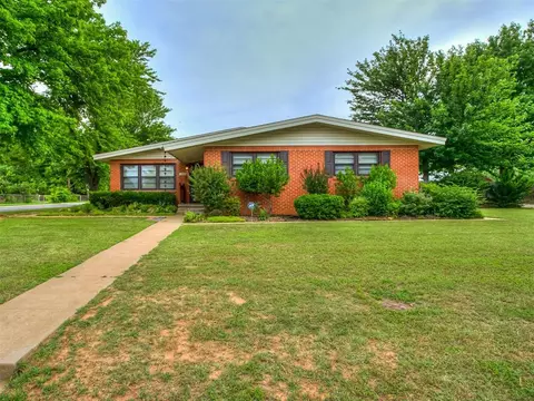 1223 Cruce St, Norman, OK 73069