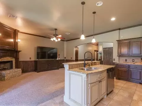 309 Evie Pl, Moore, OK 73160 photo 11