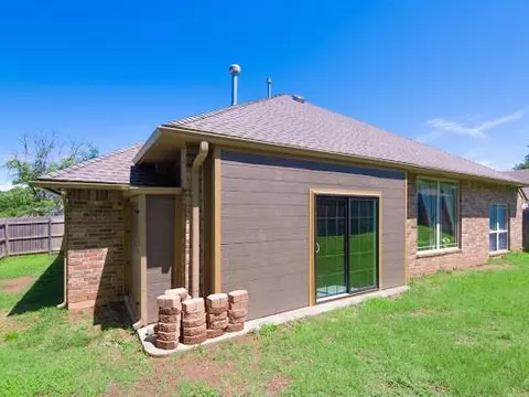 309 Evie Pl, Moore, OK 73160 photo 29