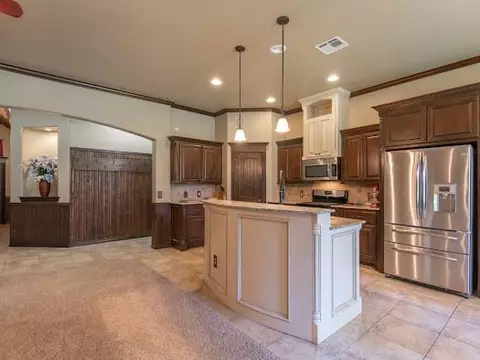 309 Evie Pl, Moore, OK 73160 photo 8