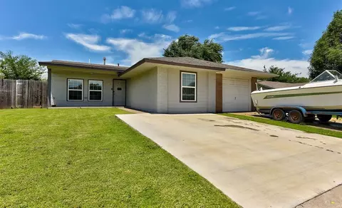 8511 S Camay Ave, Oklahoma City, OK 73159