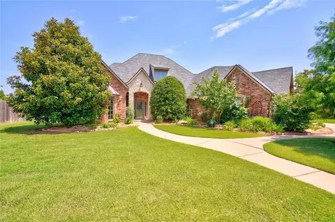 317 NW 149th Ter, Edmond, OK 73013