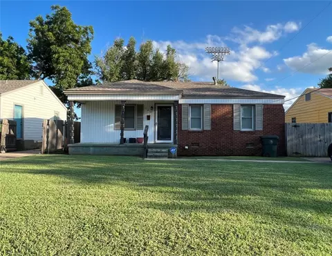 122 W Lilac Ln, Midwest City, OK 73110
