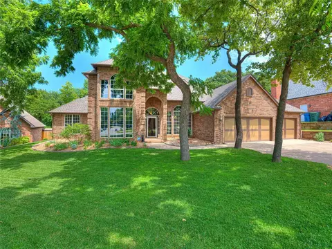 708 Fox Run Trl, Edmond, OK 73034
