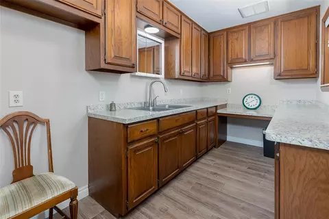 16881 E Imhoff Rd, Norman, OK 73026 photo 18