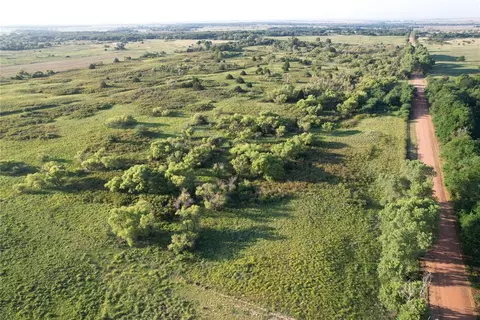 0000 780 Rd, Nash, OK 73761