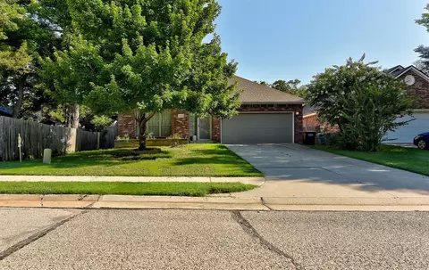 3107 Stonepoint, Edmond, OK 73034