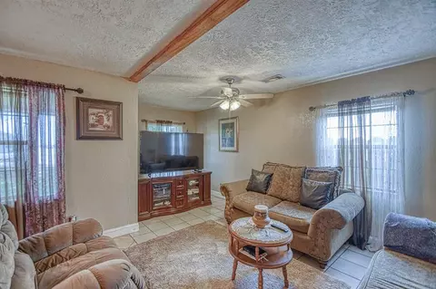 103 Kerr St, Wayne, OK 73095 photo 4