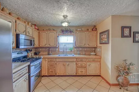 103 Kerr St, Wayne, OK 73095 photo 8