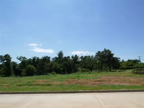 1717 Cambria Dr, Edmond, OK 73013