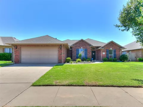7316 Winding Meadow Ln, Oklahoma City, OK 73132